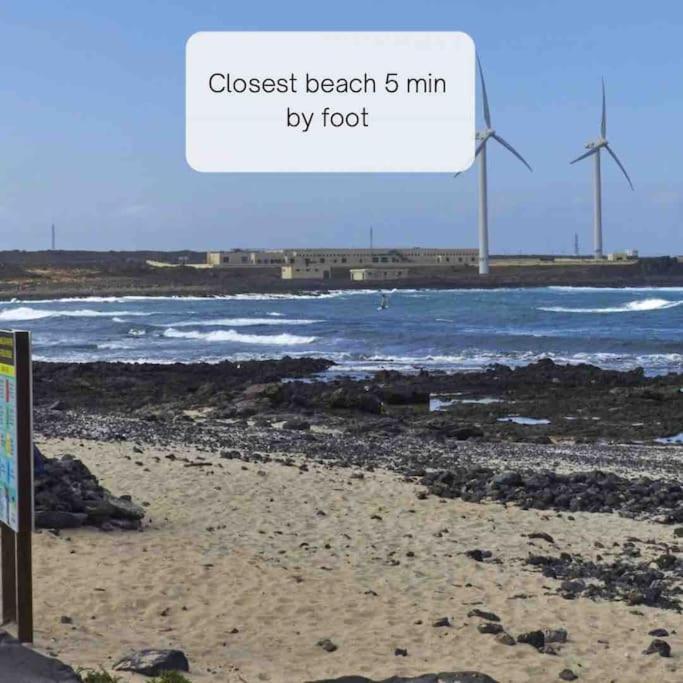 Apartment La Cabanana - W Pool And High-speed Wifi Corralejo